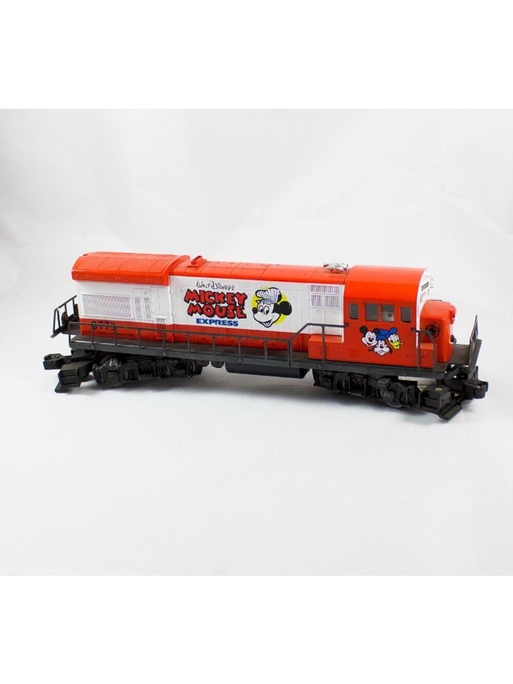 Lionel Disney Mickey Mouse Express 1977 O Gauge U 36B Diesel Engine 6-8773 w/Box - Picture 3 of 16